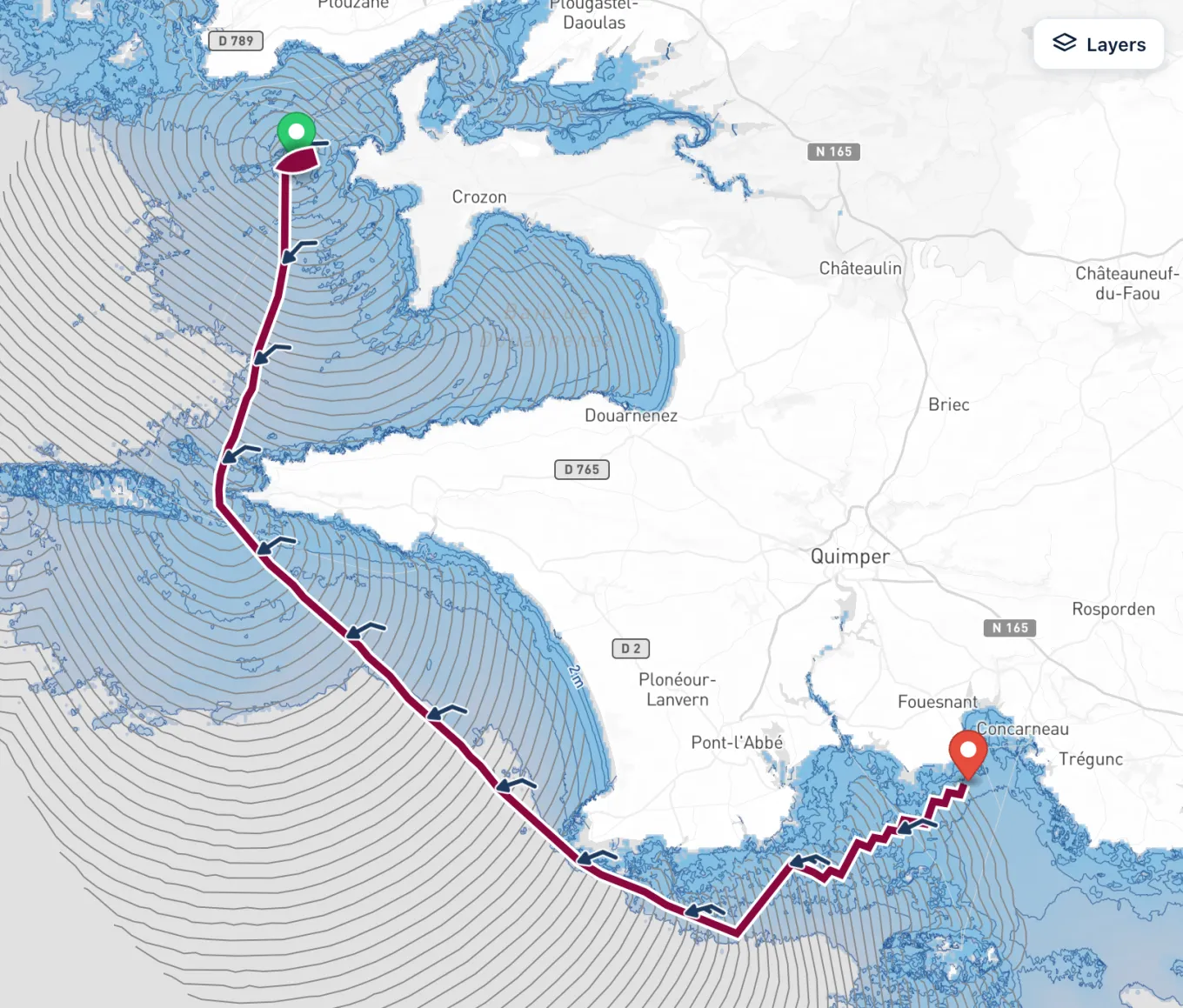 Map of western Brittany: a route leaves Camaret, rounds the Pointe du Raz close inshore, crosses the Bay of Audierne and beats up the last miles to Concarneau in short tacks. Around it, dozens of fine grey lines spread out from the departure in rings and fold around the headlands.